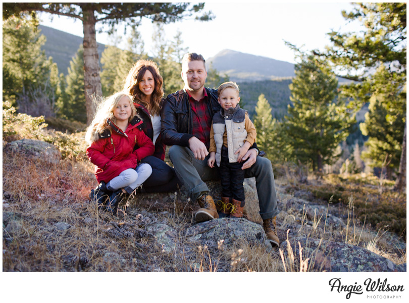 Winter Family Photo Session | Estes Park Colorado » Angie Wilson ...