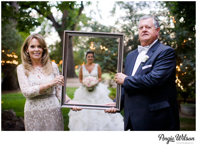 fort_collins_wedding_tapestry_house_bride_picture_frame